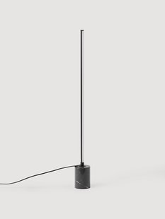 LED-vloerlamp Shelby met marmeren voet