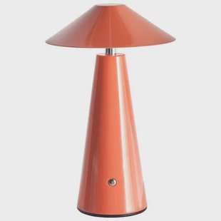 Beliani - APAYAO - Tafellamp - Rood - IJzer