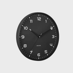 Karlsson - Wall Clock Orgullo