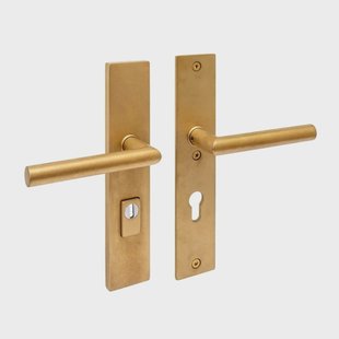 Intersteel Veiligheidsbeslag SKG3 rechthoekig klink/klink PC 72mm messing getrommeld