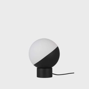 Contur 20 Taffellamp Black/White Globen Lighting - Woonkamer - Metaal