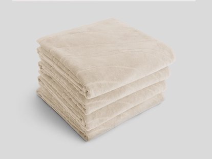 Yumeko Handdoeken velours soft sand 50x100 - 4 st 100% biologisch katoen, velours Yumeko Handdoeken velours soft sand 50x100 - 4 st 100% biologisch katoen, velours