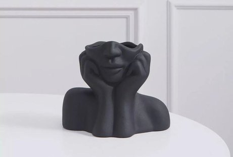 Vaas Iska | Kalune Design