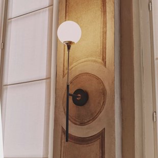 Stilnovo wandlamp Galassia, breedte 14 cm, goudkleurig