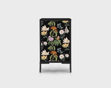 Nachtkastje Miquel Black Flowers | Really Nice Things