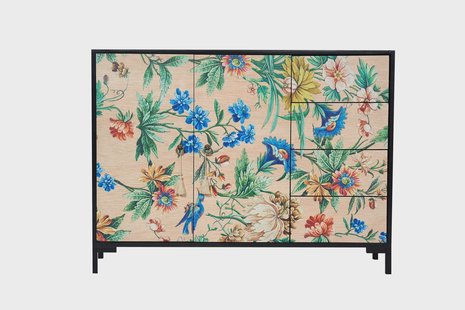 Dressoir Matteo Beige Flowers | Really Nice Things Dressoir Matteo Beige Flowers | Really Nice Things