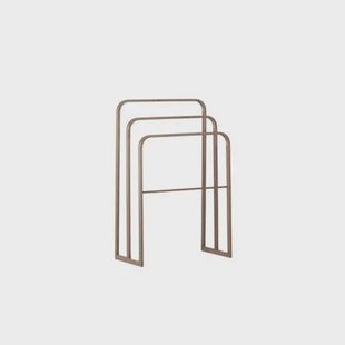 Svea - Runo staand handdoekenrek - mokka