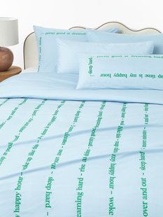 Perkal katoenen dekbedovertrek Roya met geborduurde tekst