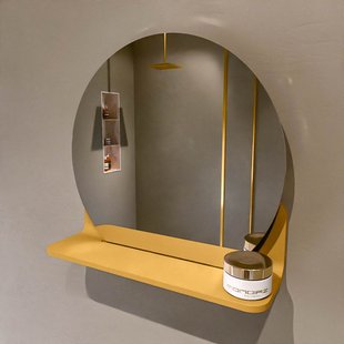 MONDIAZ SPOT spiegel rond 40cm met Spiegelplanchet kleur Ocher.