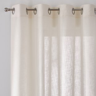 Glasgordijn met oogjes, Nyong