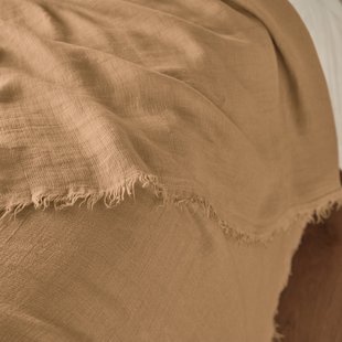 Beddensprei in gewassen linnen, Linange