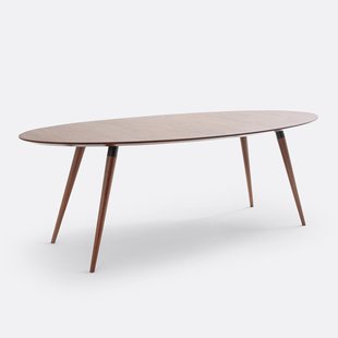 Tafel in notenhout, 8 personen, Watford