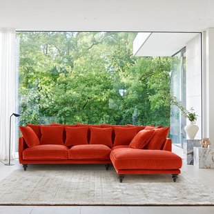 Hoekbank van fluweel, Lazare