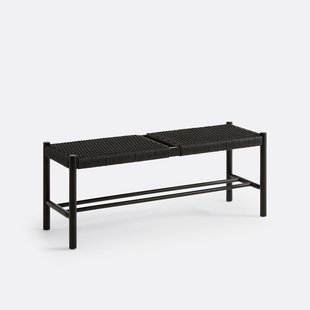 Bank voor in de hall, Taga