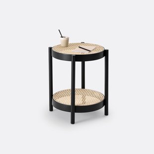 Nachttafel, 2 tafelbladen in rotan, Cedak