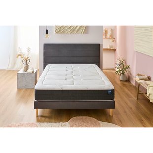 Hybride matras veren en schuim, Triomphal