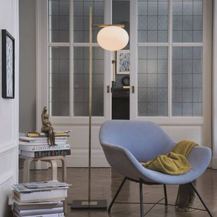 Oluce vloerlamp Alba, brons, wit, 1-lamp, glas, metaal