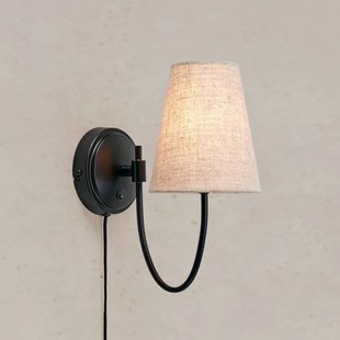 Markslöjd wandlamp Amar, beige/zwart, stekker, E14