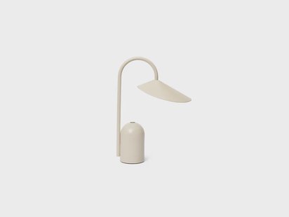 ferm LIVING - Arum Portable Taffellamp IP44 Cashmere