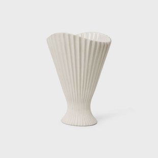 ferm LIVING - Fountain Vase Large Off-White