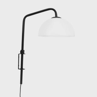 Dyberg Larsen - Jazz Wandlamp Opal/Black DybergLarsen
