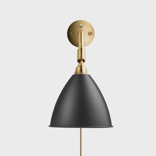 GUBI - Bestlite Bl7 Wandlamp Ø16 Geelkoper/Zwart