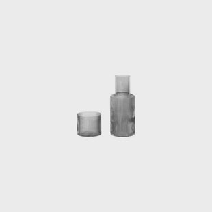 ferm LIVING - Ripple Small Carafe Set Smoked Grey ferm LIVING - Ripple Small Carafe Set Smoked Grey