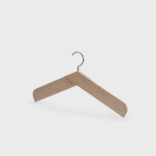 FRITZ HANSEN - Collar Hanger Oak/Stainless Steel Skagerak by