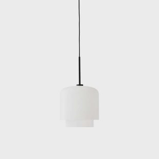 PLEASE WAIT to be SEATED - Megumi hanglamp, Ø 28 cm, zwart/opaal