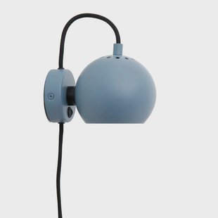 FRANDSEN - Ball Wandlamp Matt Citadel Blue