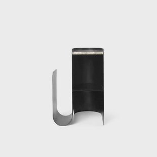 ferm LIVING - Vault Bijzettafel Black