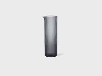ferm LIVING - Ripple Water Jug Smoked Grijs