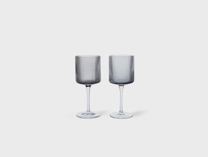 ferm LIVING - Ripple Wit Wine Glasses Set of 2 Smoked Grijs
