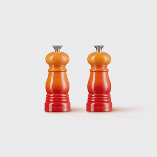 Le Creuset - Set van 2 Kleine Molens Oranjerood 11cm Le Creuset - Set van 2 Kleine Molens Oranjerood 11cm
