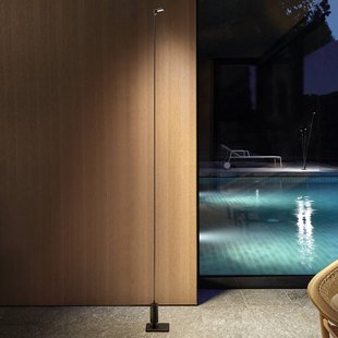 Luceplan LED tuinpadverlichting Flia, 180 cm hoog, zwart, kunststof