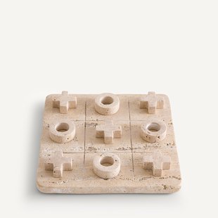 Tic-tac-toe spel in travertijn, Trevi