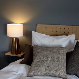 PR Home Tafellamp Aira, hoogte 50 cm, messingkleurig/wit