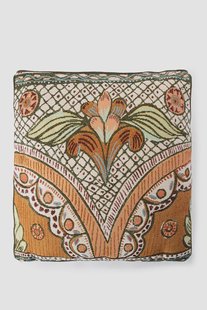 Lichtbruin kussen met dessin