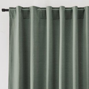 Fluwelen gordijn afgewerkt met verdekte lussen, Velvet