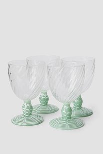 Transparante wijnglazen met swirl