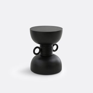 Bijzettafel van suar en rotan, Toumtamtoum