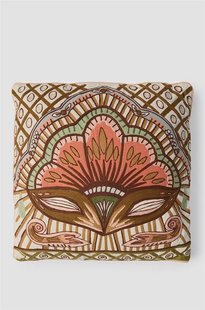 Lichtoranje kussen met print