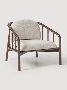 Loungefauteuil Balin van essenhout met teddy-bekleding