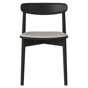 Bolia Merge Eetkamerstoel Met Zitkussen Zwart Eiken Revi Beige