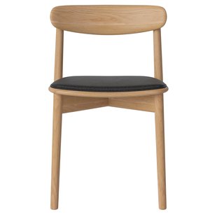 Bolia Merge Eetkamerstoel Met Zitkussen Eiken Quattro Black