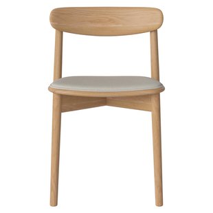 Bolia Merge Eetkamerstoel Met Zitkussen Eiken Revi Beige