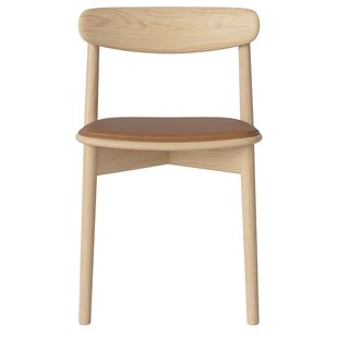 Bolia Merge Eetkamerstoel Met Zitkussen Wit Gepigmenteerd Eiken Hazelnut