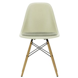 Vitra Eames DSW Stoel Fiberglass Vast Zitkussen Ivory Parchement