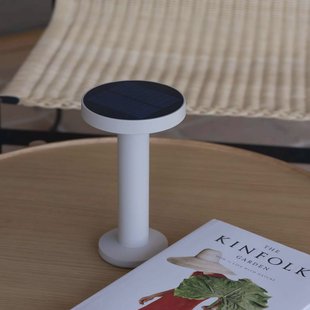 FARO BARCELONA Solar LED tafellamp Cairo, beige, kunststof, IP44, 21 cm