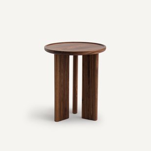 Bijzettafel in notenhout, Diagil